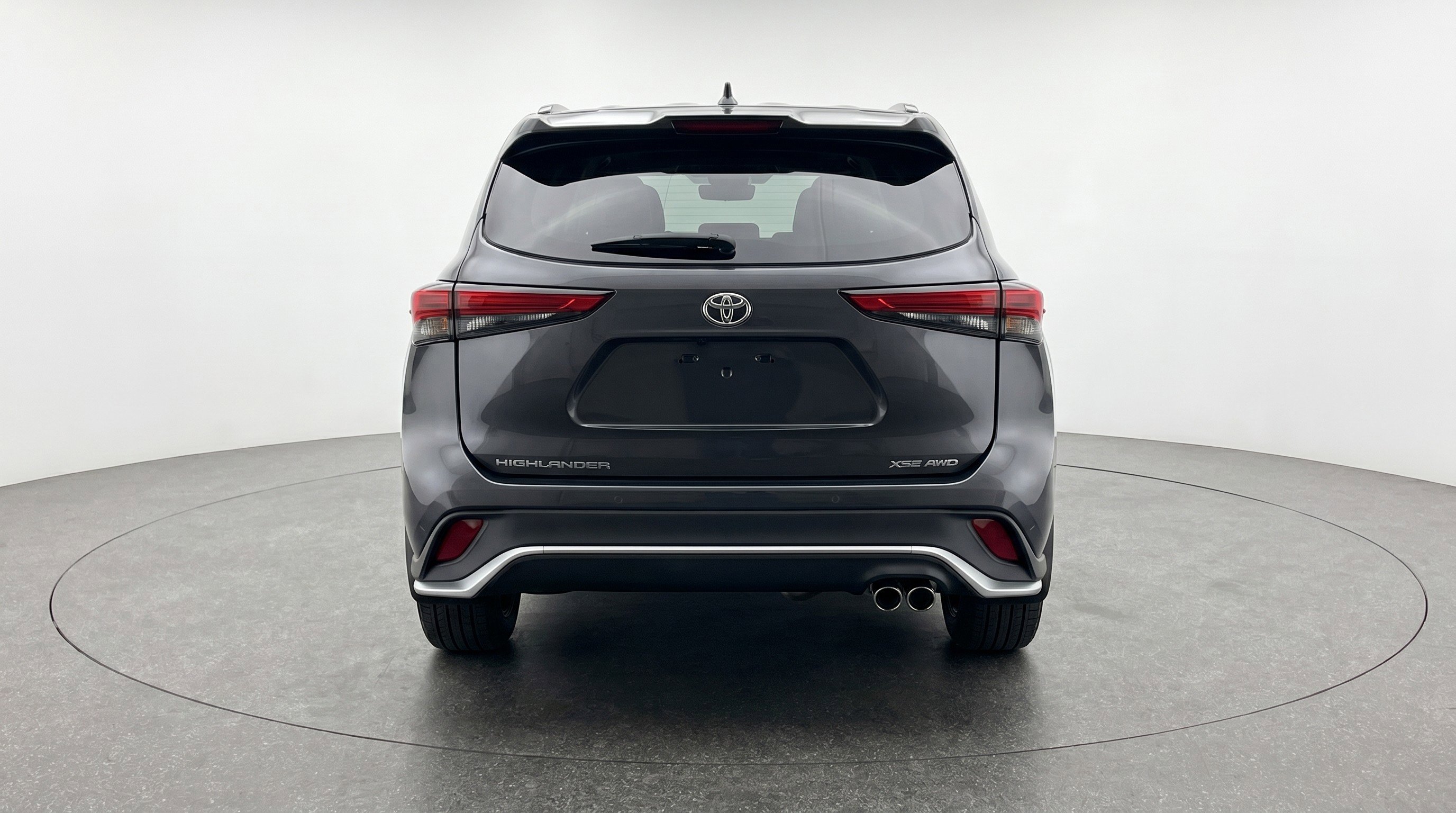 Used 2025 Toyota Highlander XSE AWD/4WD image 7