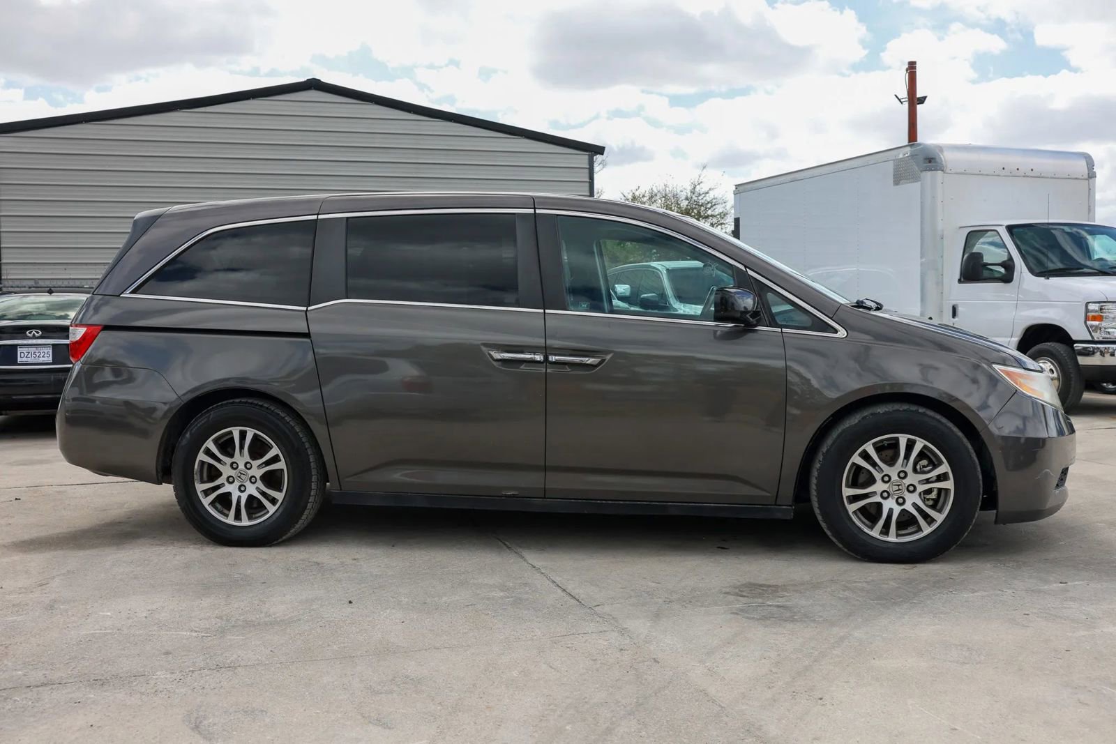 Used 2012 Honda Odyssey EX-L image 8
