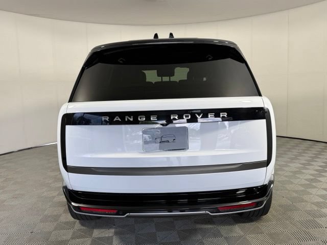 Certified 2025 Land Rover Range Rover Long Wheelbase SE AWD/4WD image 3