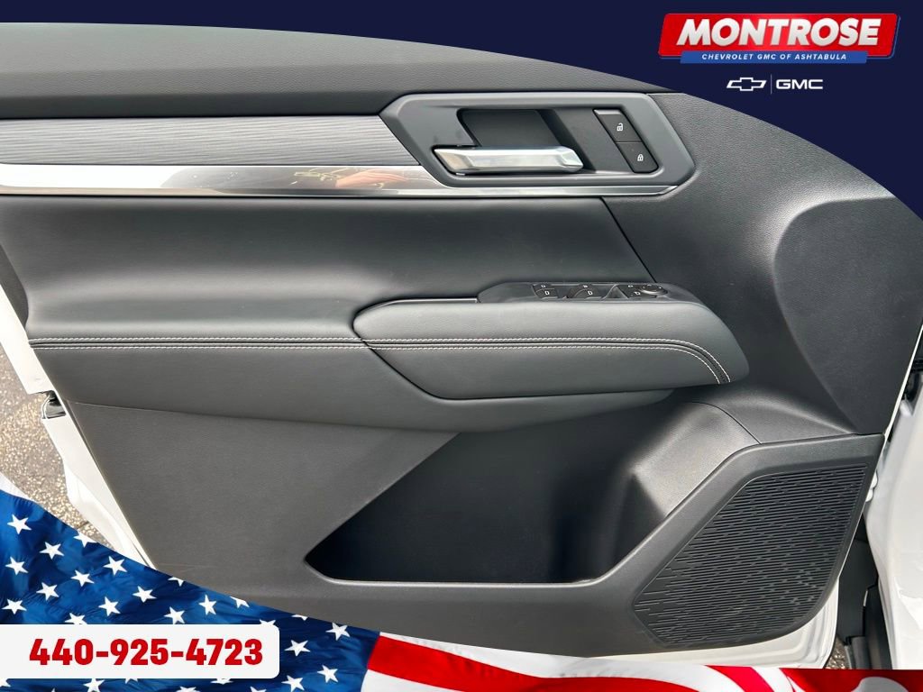 New 2026 GMC Terrain Elevation w/ Black Edition AWD/4WD image 9