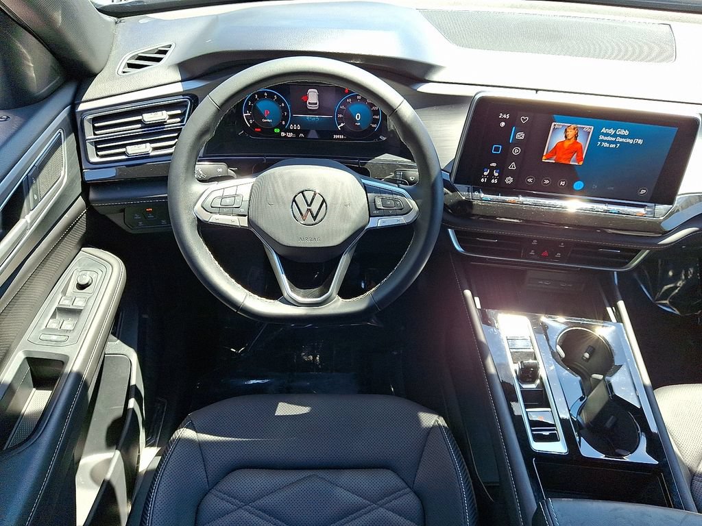 Used 2025 Volkswagen Atlas Cross Sport SE AWD/4WD image 11