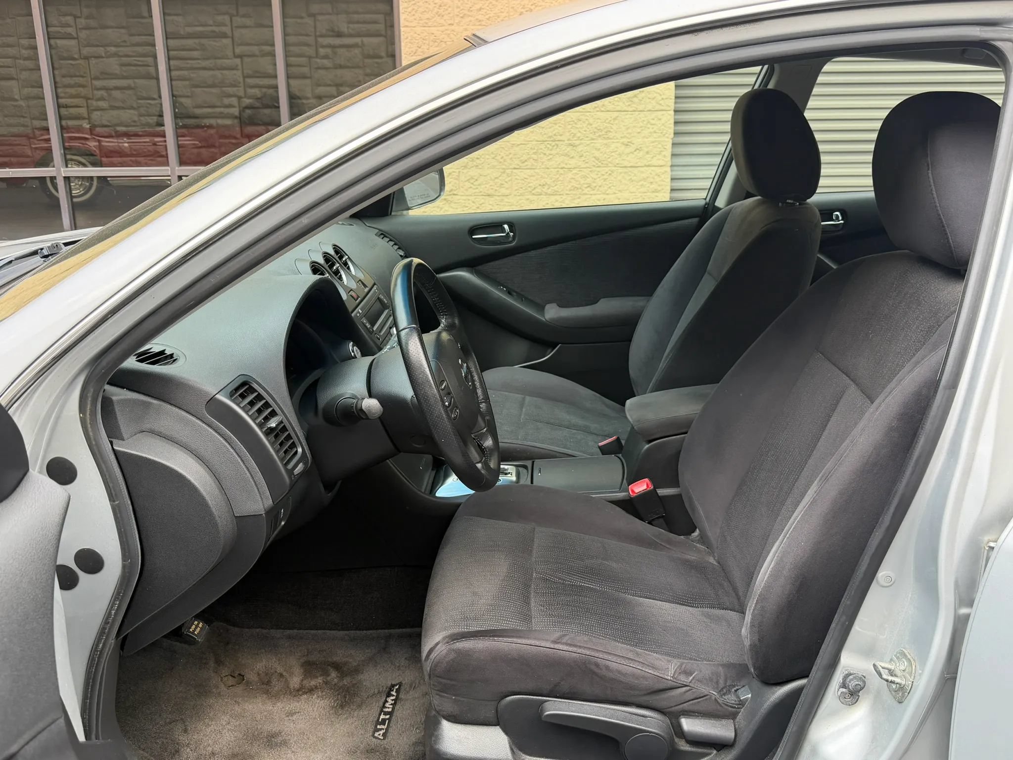 Used 2011 Nissan Altima 2.5 S w/ Special Edition Pkg FWD image 22