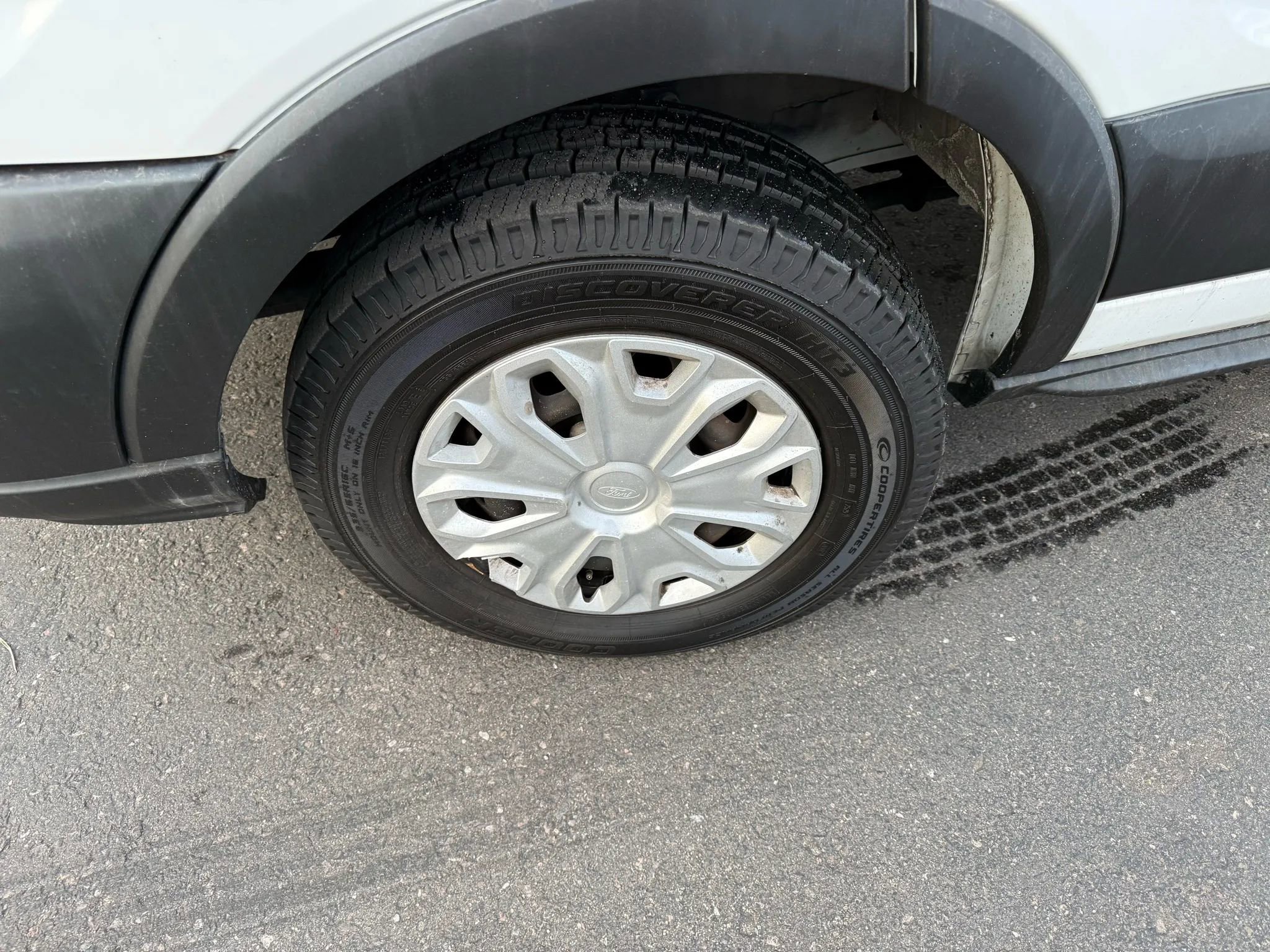 Used 2019 Ford Transit 350 138 w/ Interior Upgrade Package image 10