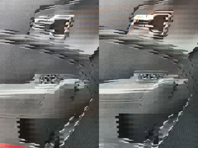 Used 2023 Kia Sportage LX image 26