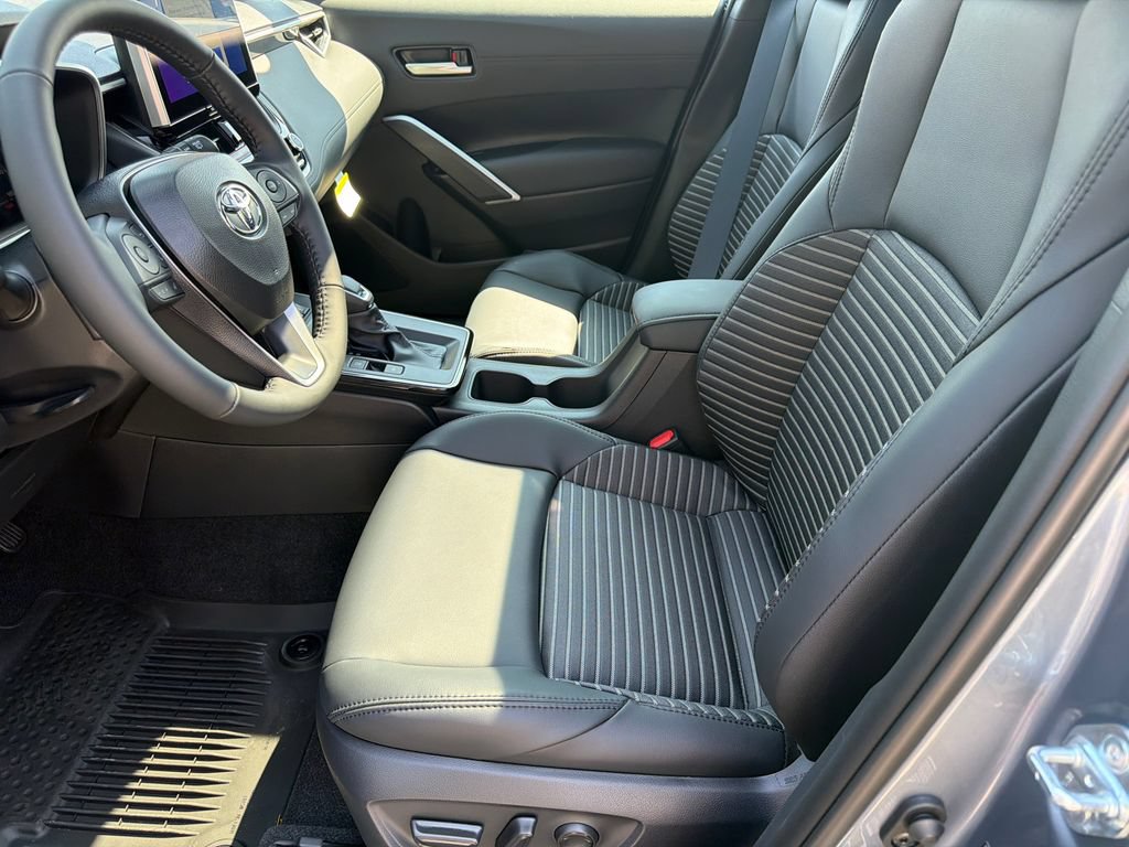 New 2026 Toyota Corolla Cross AWD Hybrid w/ Convenience Package image 17