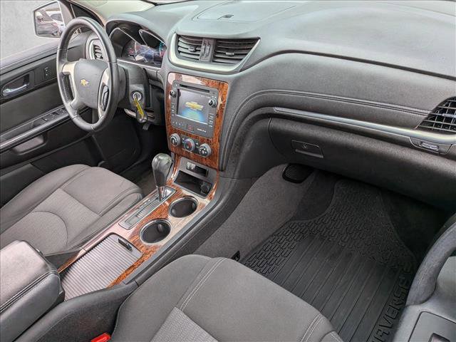Used 2013 Chevrolet Traverse LT image 20