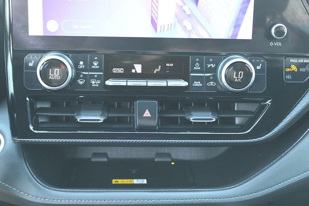 Used 2025 Toyota Highlander XSE image 23