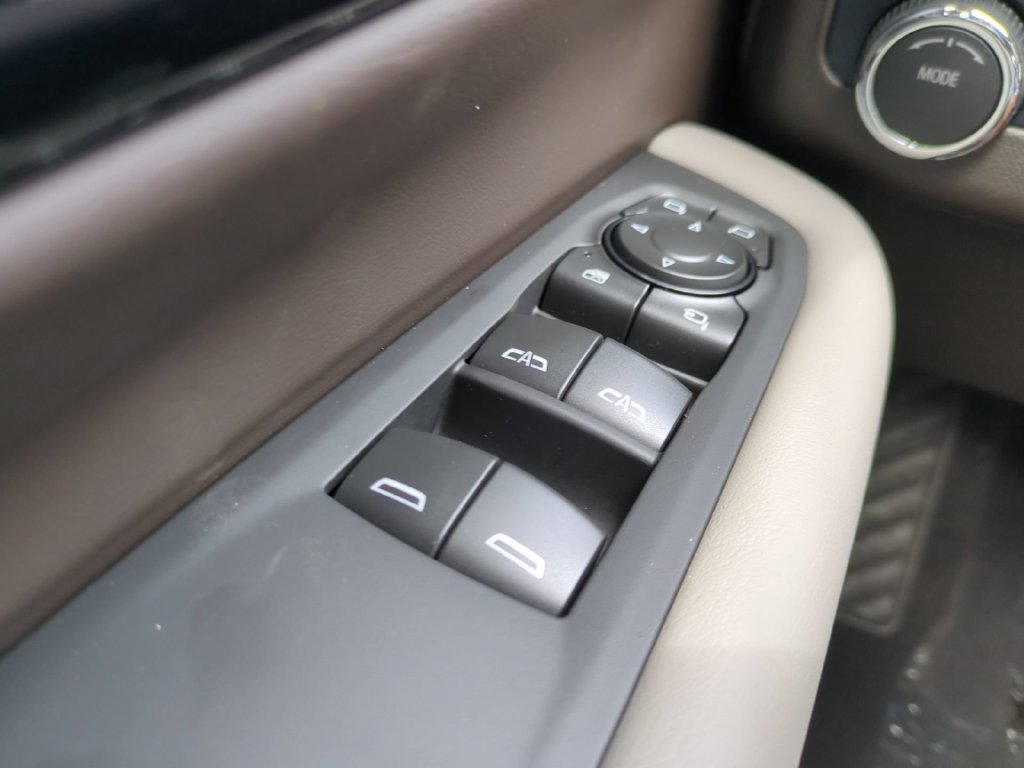 New 2026 Chevrolet Suburban LT w/ Comfort Package RWD image 25