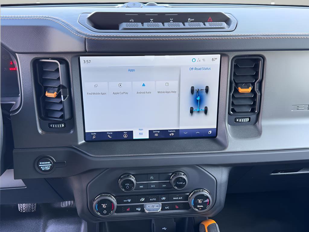 Used 2024 Ford Bronco Badlands image 7