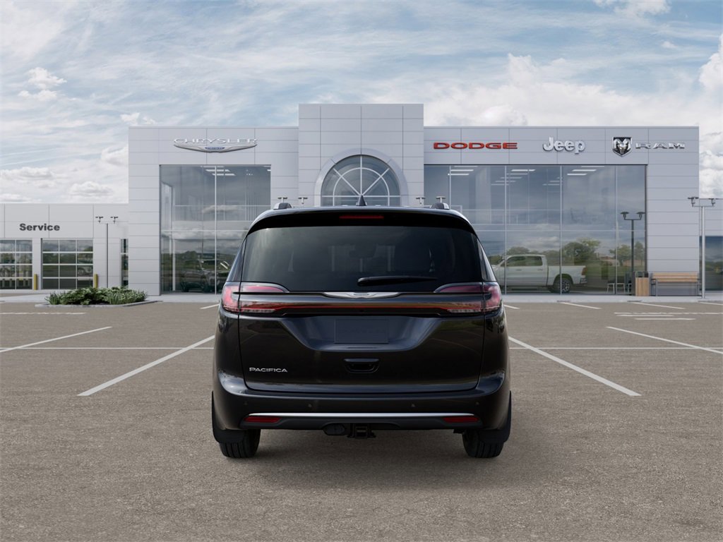 New 2026 Chrysler Pacifica Pinnacle w/ Trailer Tow Group image 7