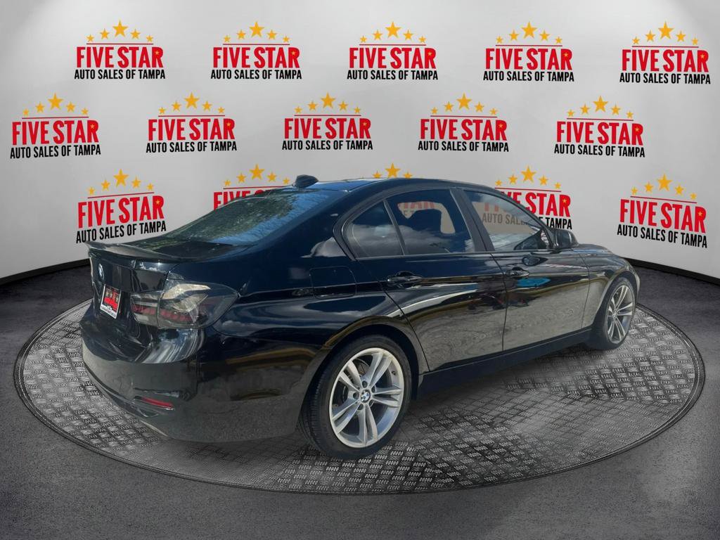 Used 2016 BMW 320i Sedan RWD image 7