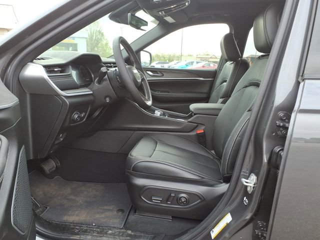 New 2026 Jeep Grand Cherokee L Limited image 13