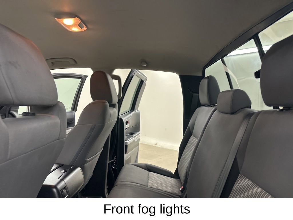 Used 2019 Toyota Tundra SR5 w/ SR5 Upgrade Package AWD/4WD image 32