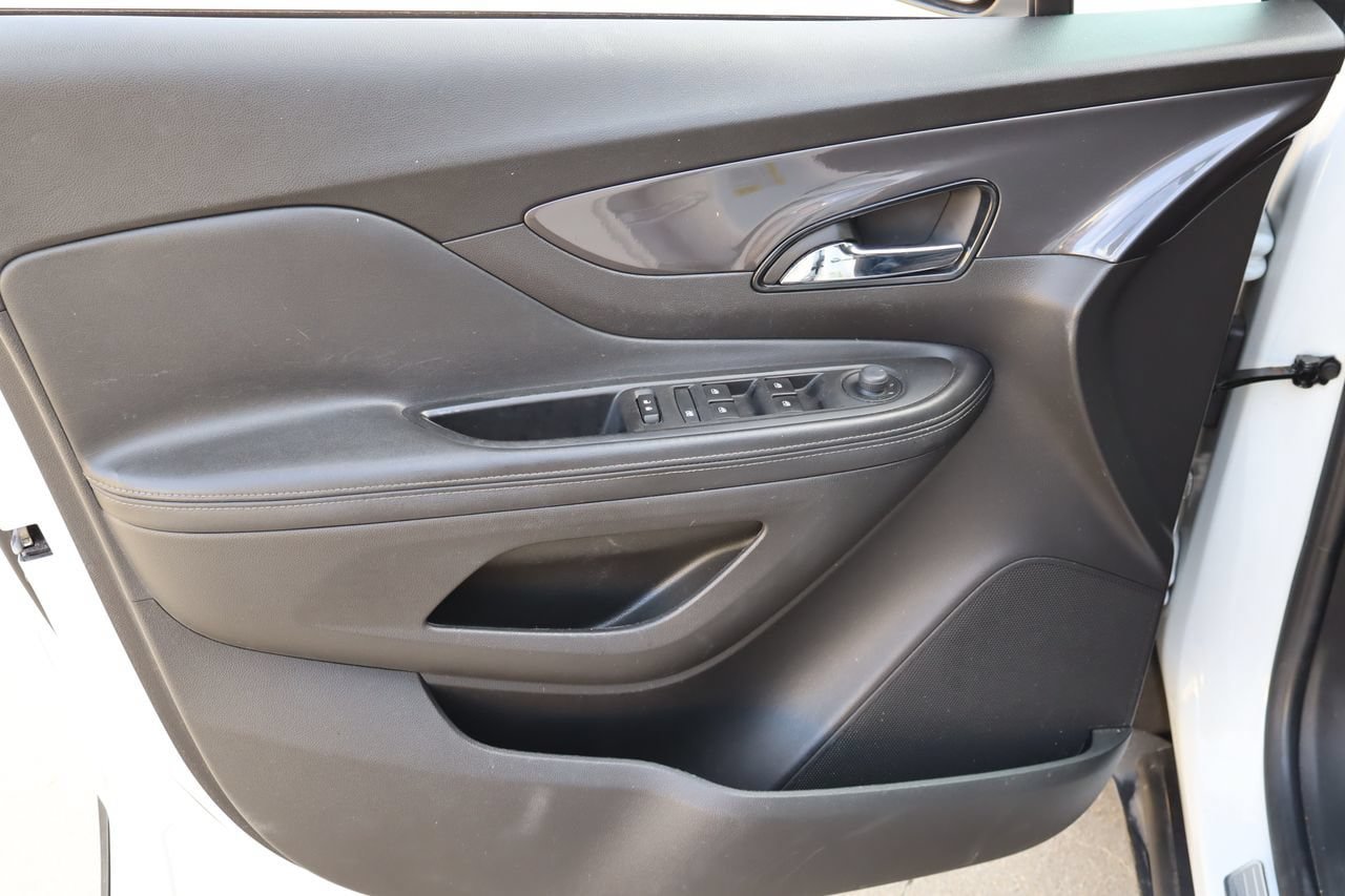 Used 2019 Buick Encore Preferred FWD image 18