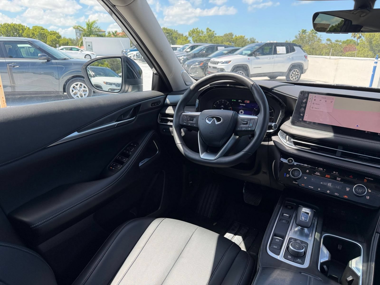 Used 2026 INFINITI QX60 Luxe FWD image 37