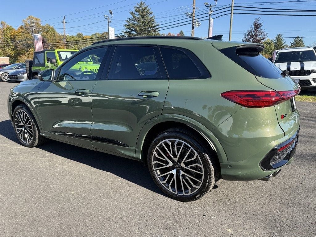 Used 2026 Audi SQ5 Premium Plus AWD/4WD image 6
