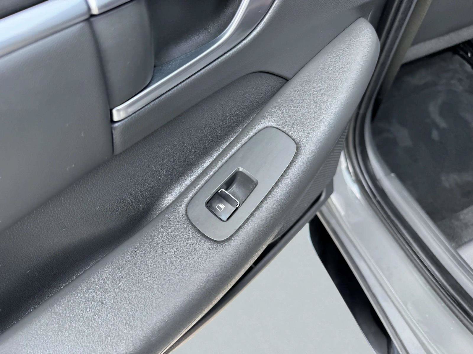 Used 2022 Hyundai Sonata SEL Plus FWD image 38