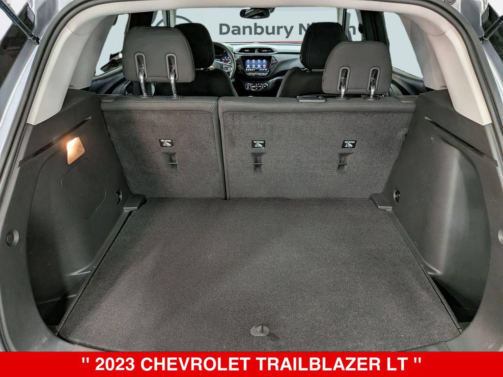 Used 2023 Chevrolet TrailBlazer LT w/ Convenience Package AWD/4WD image 30