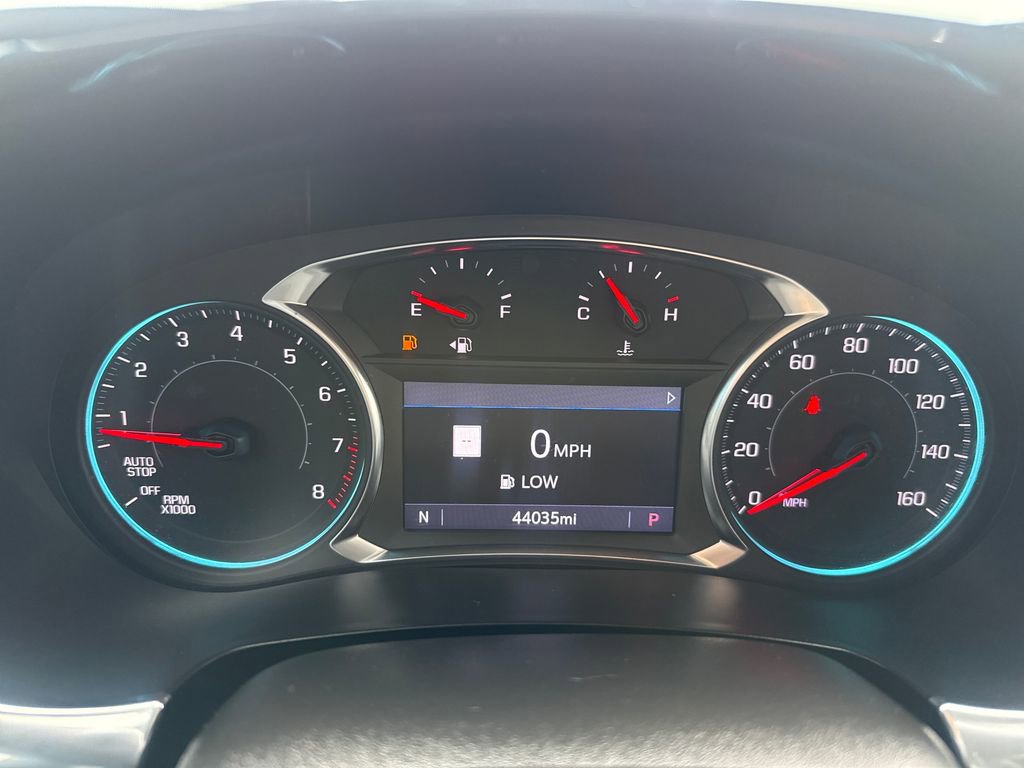 Used 2023 Chevrolet Traverse RS image 15