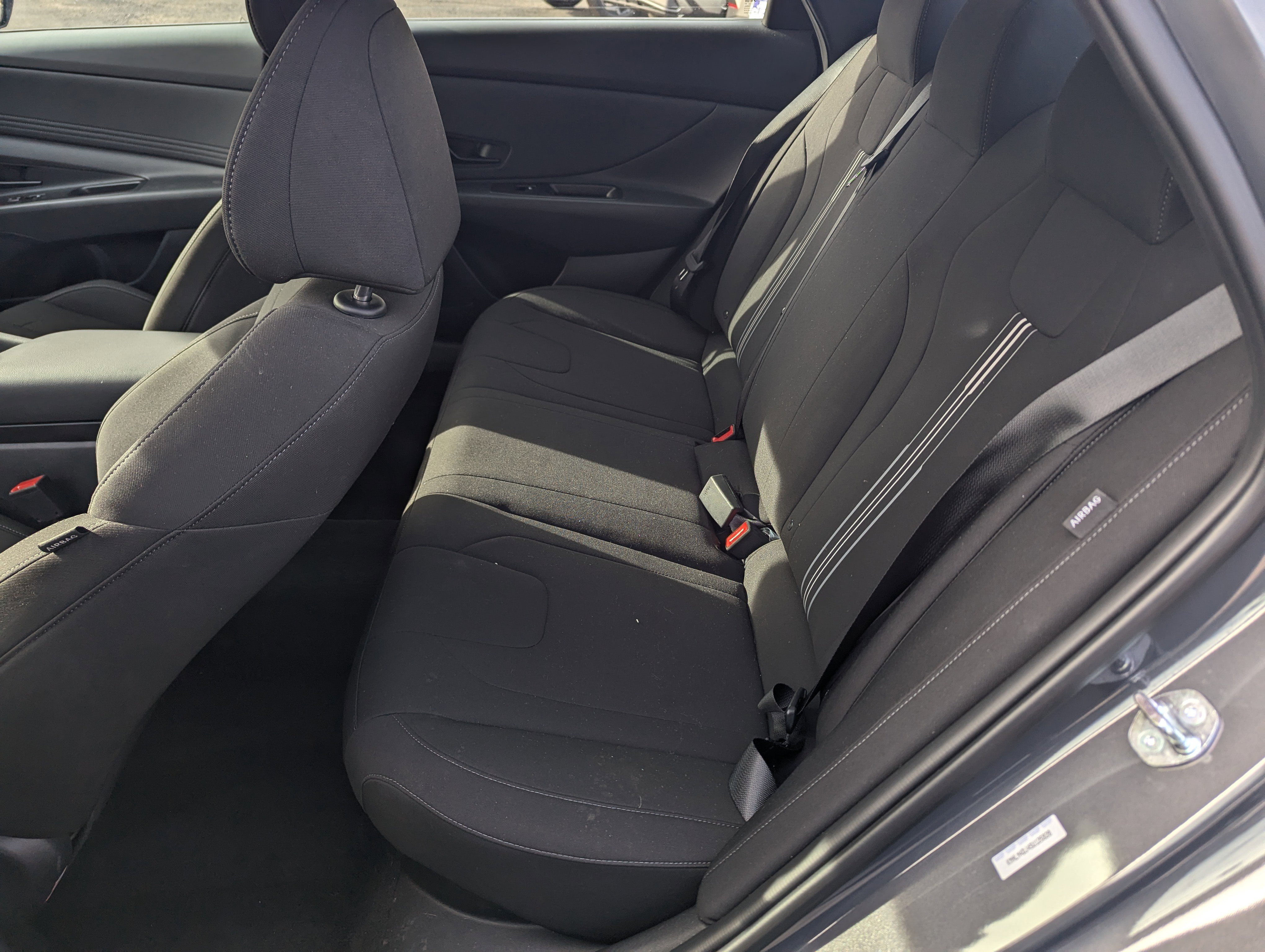 Certified 2025 Hyundai Elantra SEL image 8