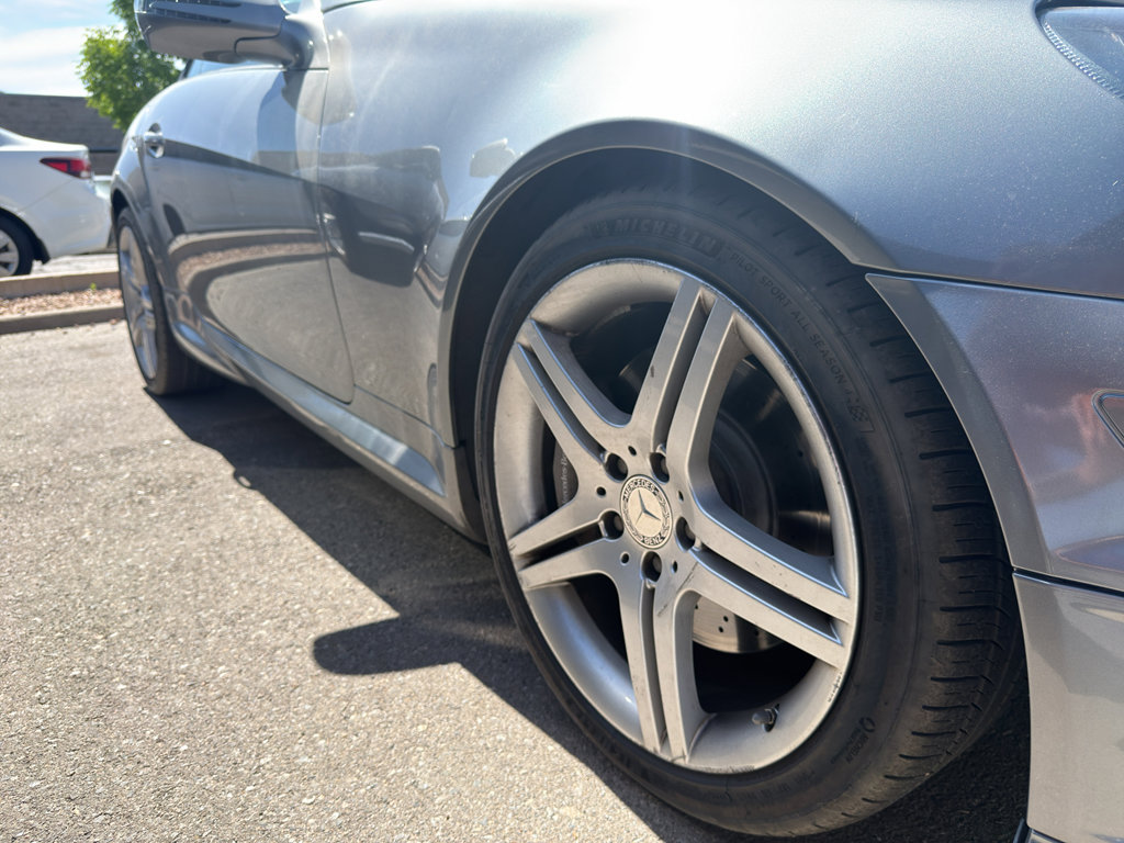 Used 2011 Mercedes-Benz SLK 350 image 4