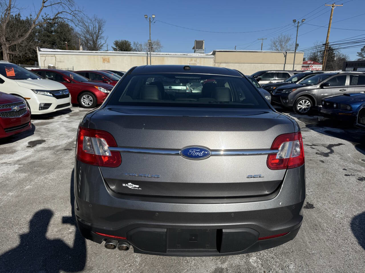 Used 2012 Ford Taurus SEL image 30