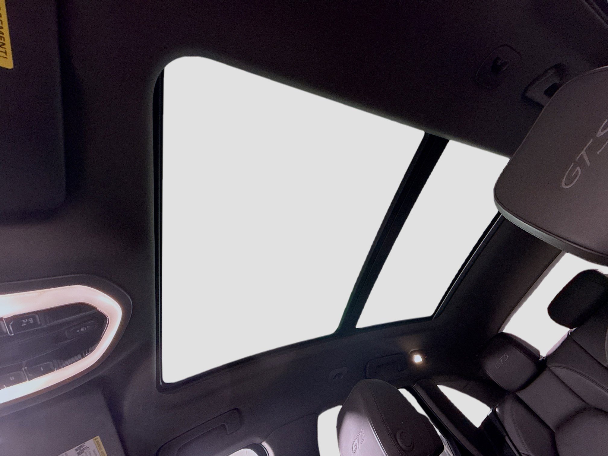 Used 2017 Porsche Macan GTS w/ Premium Package Plus image 41