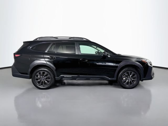Certified 2025 Subaru Outback Onyx Edition AWD/4WD image 10