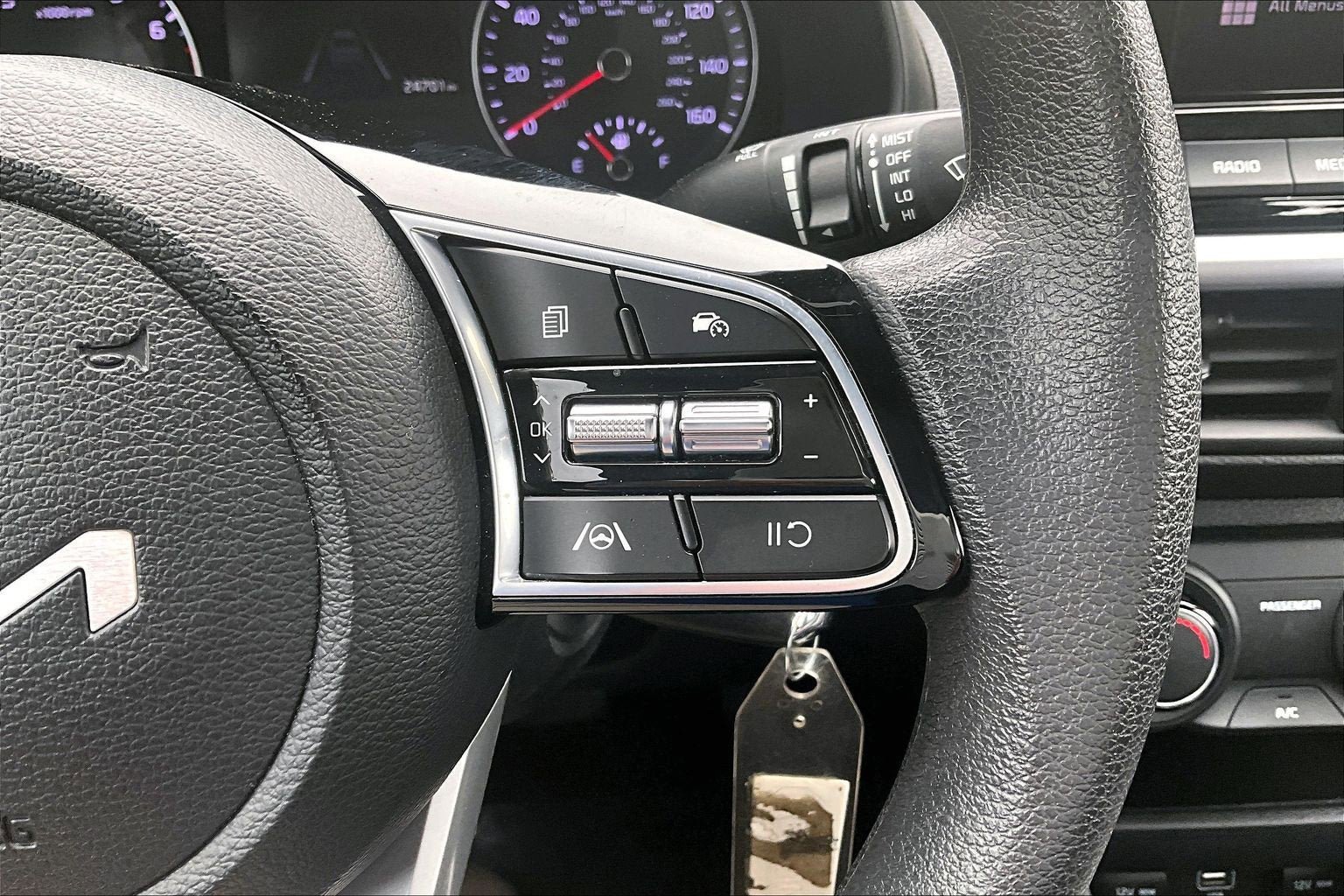 Used 2023 Kia Forte LXS w/ LXS Technology Package FWD image 17