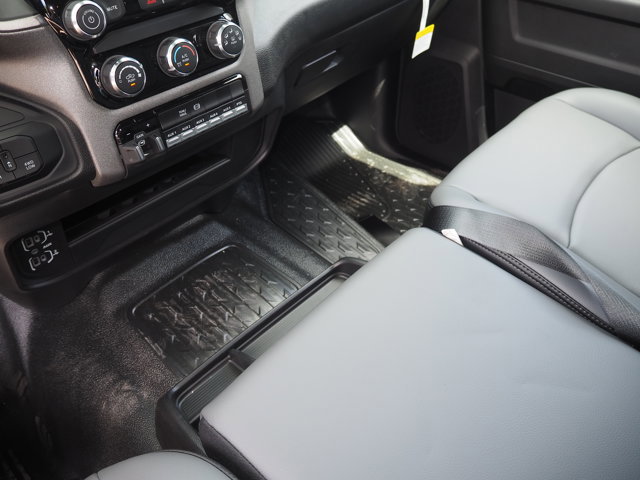 New 2026 RAM 5500 Tradesman w/ Chrome Appearance Group image 23