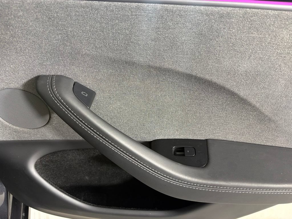 Used 2026 Tesla Model 3 RWD image 17