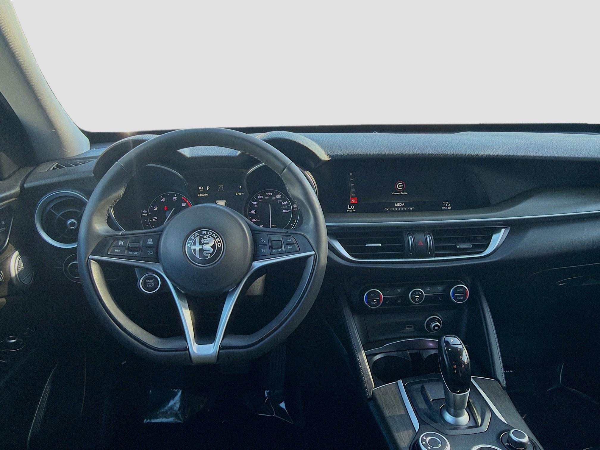 Used 2018 Alfa Romeo Stelvio Ti image 18