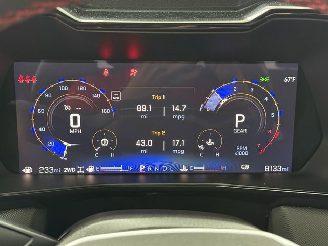 Used 2024 Chevrolet Colorado Z71 w/ Z71 Convenience Package 2 image 14