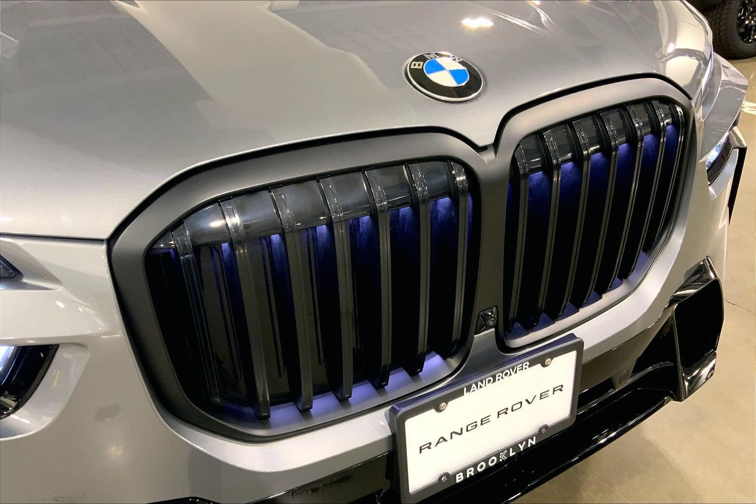 Used 2026 BMW X7 xDrive40i w/ M Sport Package AWD/4WD image 30