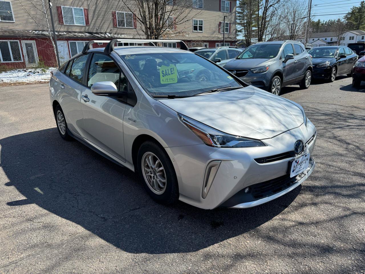 Used 2022 Toyota Prius LE AWD/4WD image 7