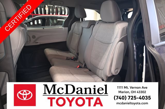 Certified 2025 Toyota Sienna LE AWD/4WD image 12