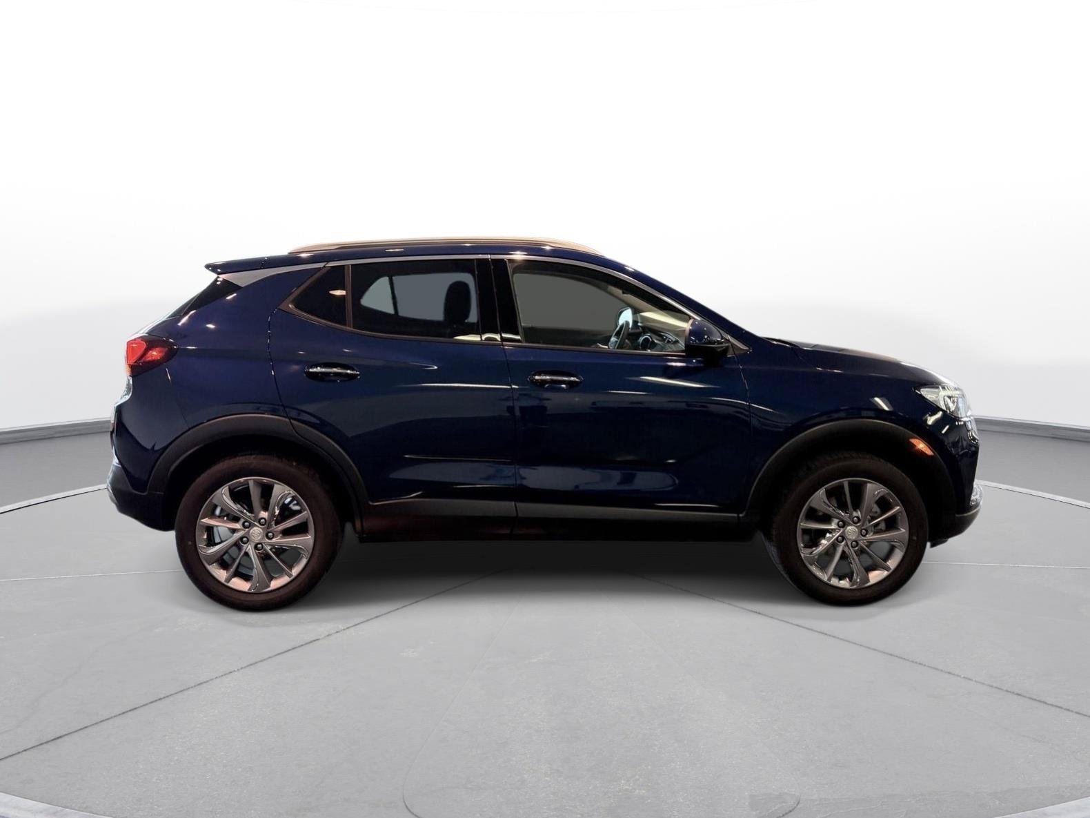 Used 2023 Buick Encore GX Essence w/ Experience Buick Package AWD/4WD image 15
