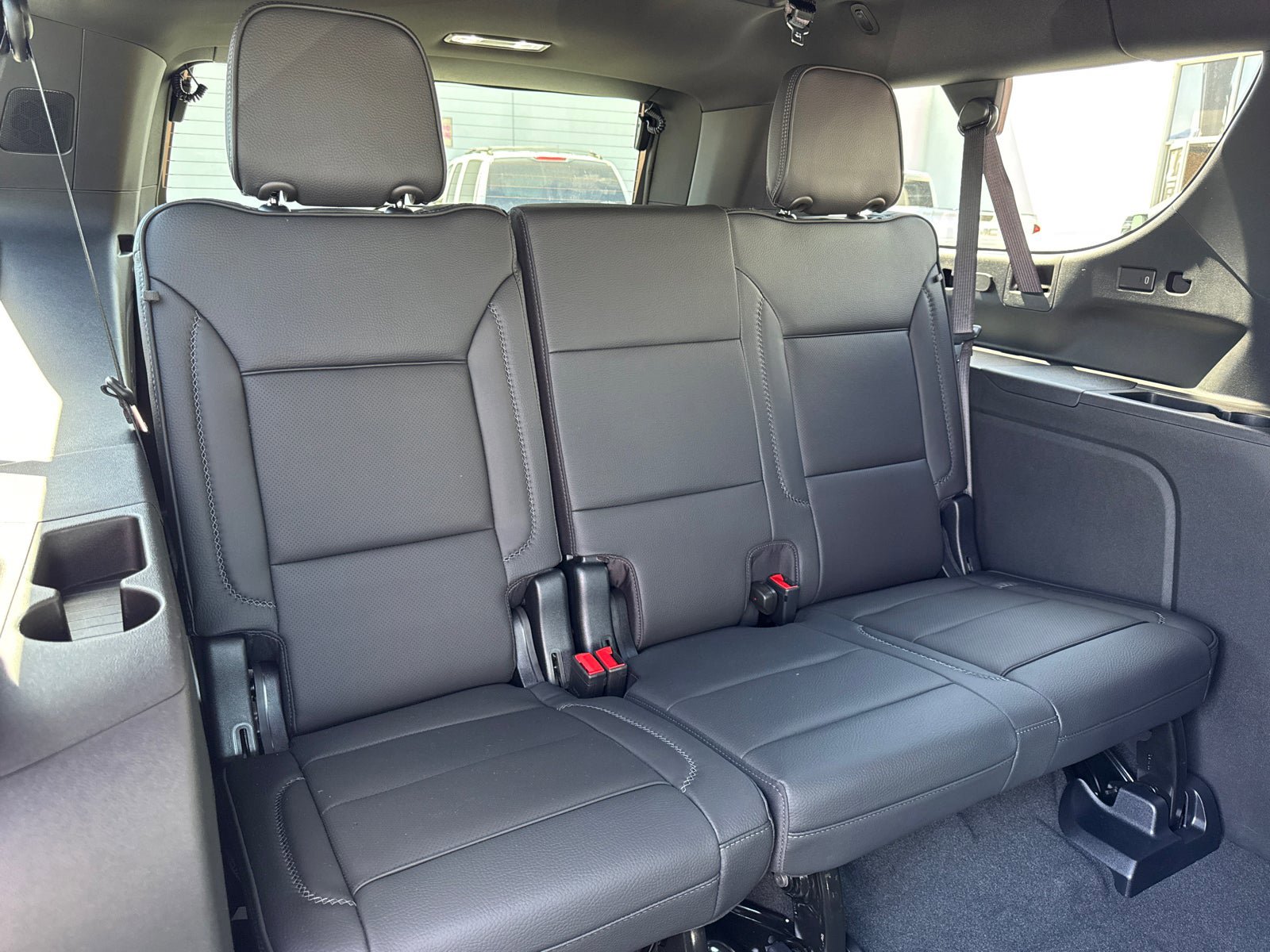 New 2026 GMC Yukon XL Denali w/ Denali Reserve Package AWD/4WD image 19