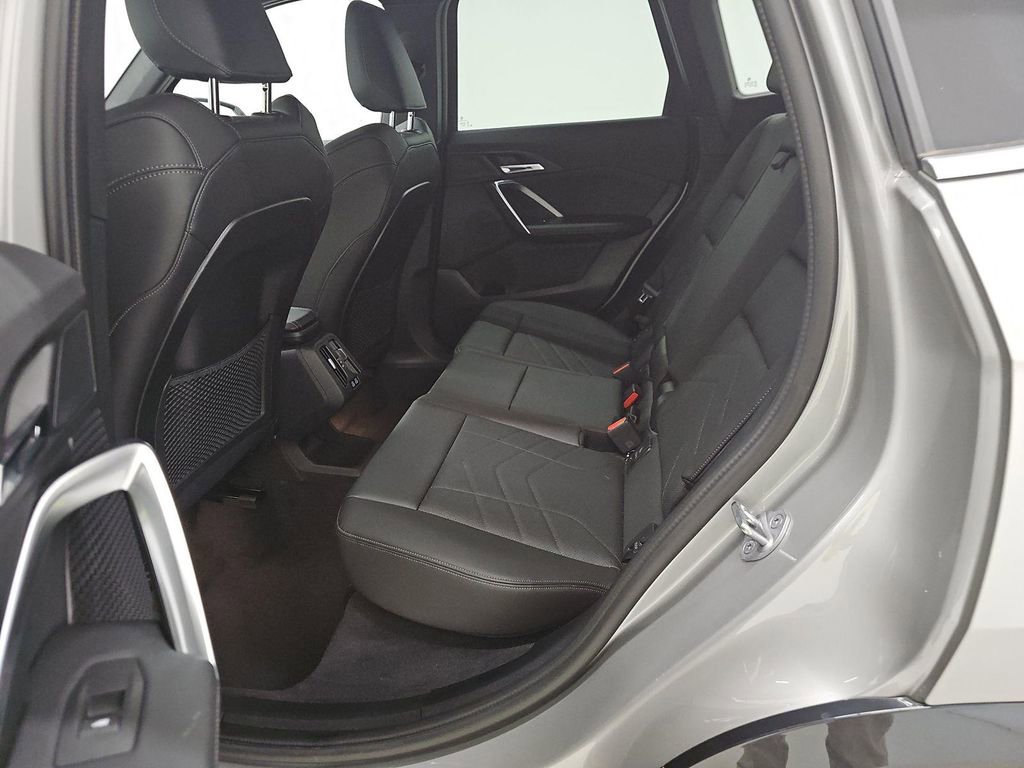 Used 2024 BMW X1 xDrive28i image 12