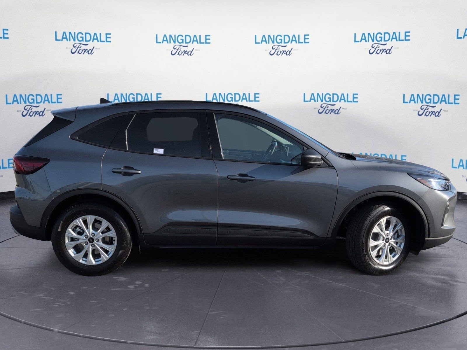 New 2026 Ford Escape Active w/ Tech Pack #1 FWD image 3