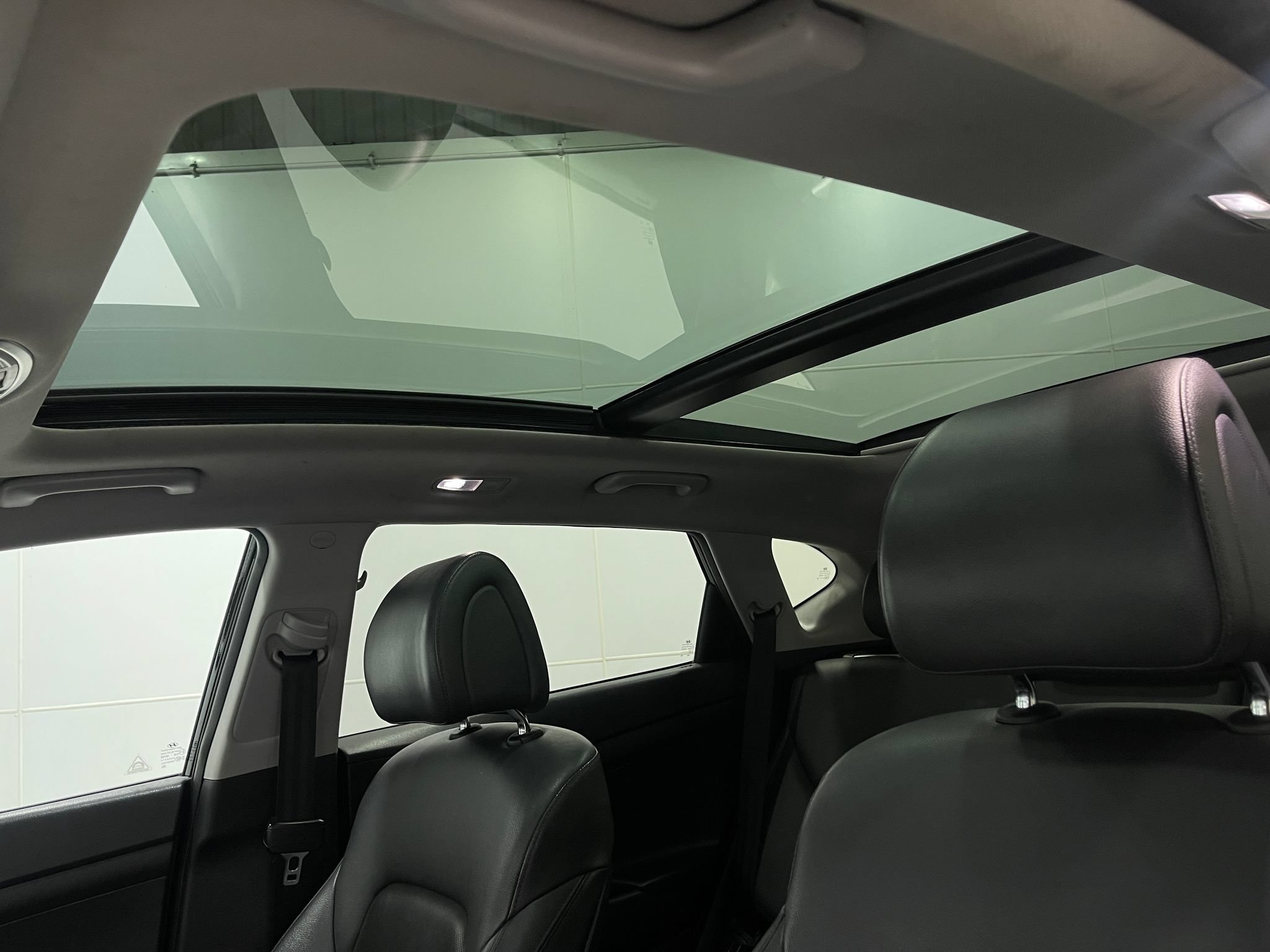 Used 2017 Hyundai Tucson Limited w/ Limited Ultimate Package 03 FWD image 10