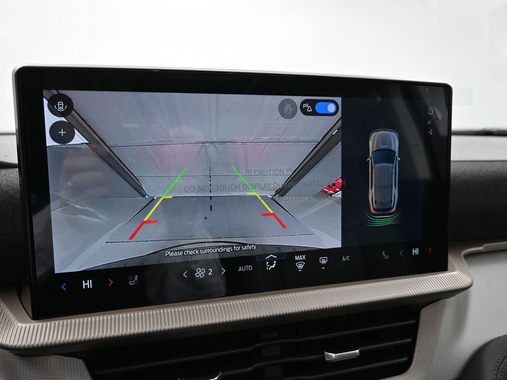 New 2025 Ford Explorer Active w/ Active Comfort Package image 17