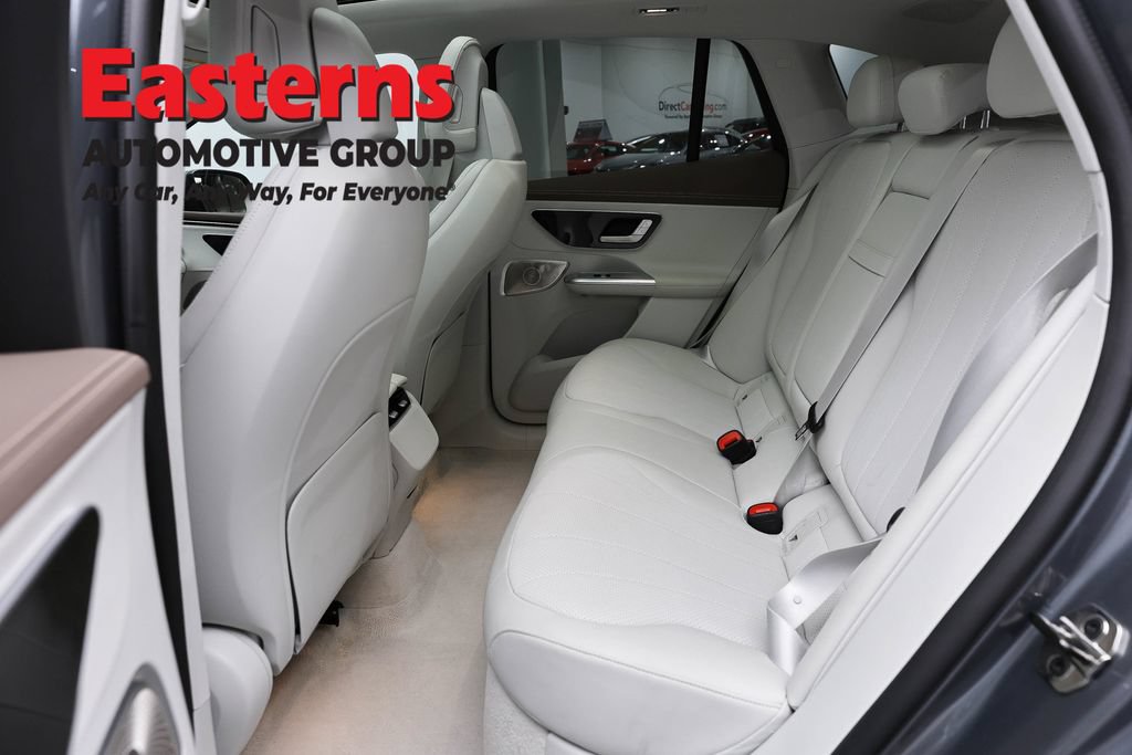 Used 2023 Mercedes-Benz EQE 350+ SUV w/ AMG Line Exterior Package image 21