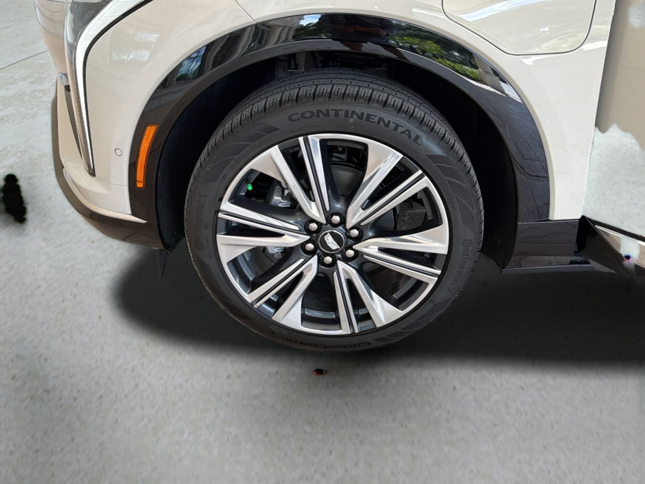 New 2027 Cadillac Optiq Premium Luxury RWD image 9