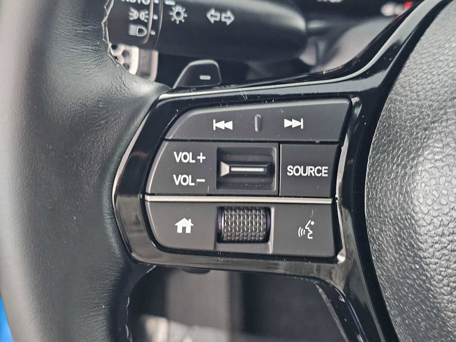 Used 2025 Honda Civic Sport image 27