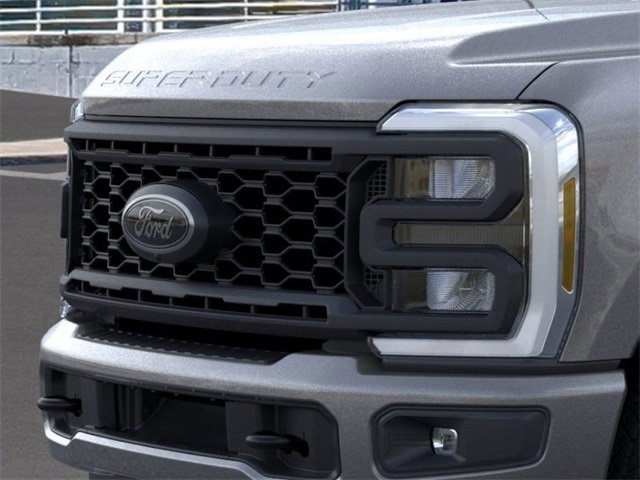New 2025 Ford F350 Lariat w/ Black Appearance Package image 17