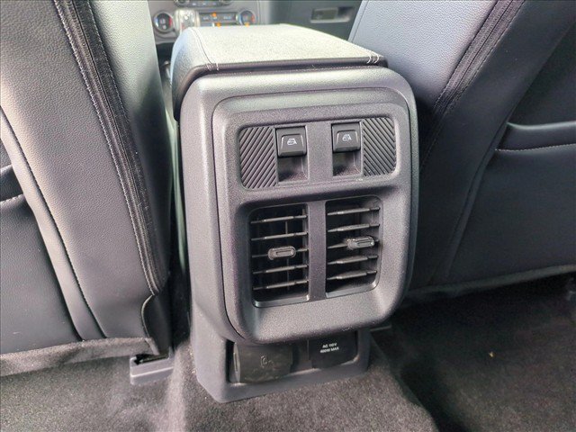Used 2025 Ford Bronco Outer Banks AWD/4WD image 17