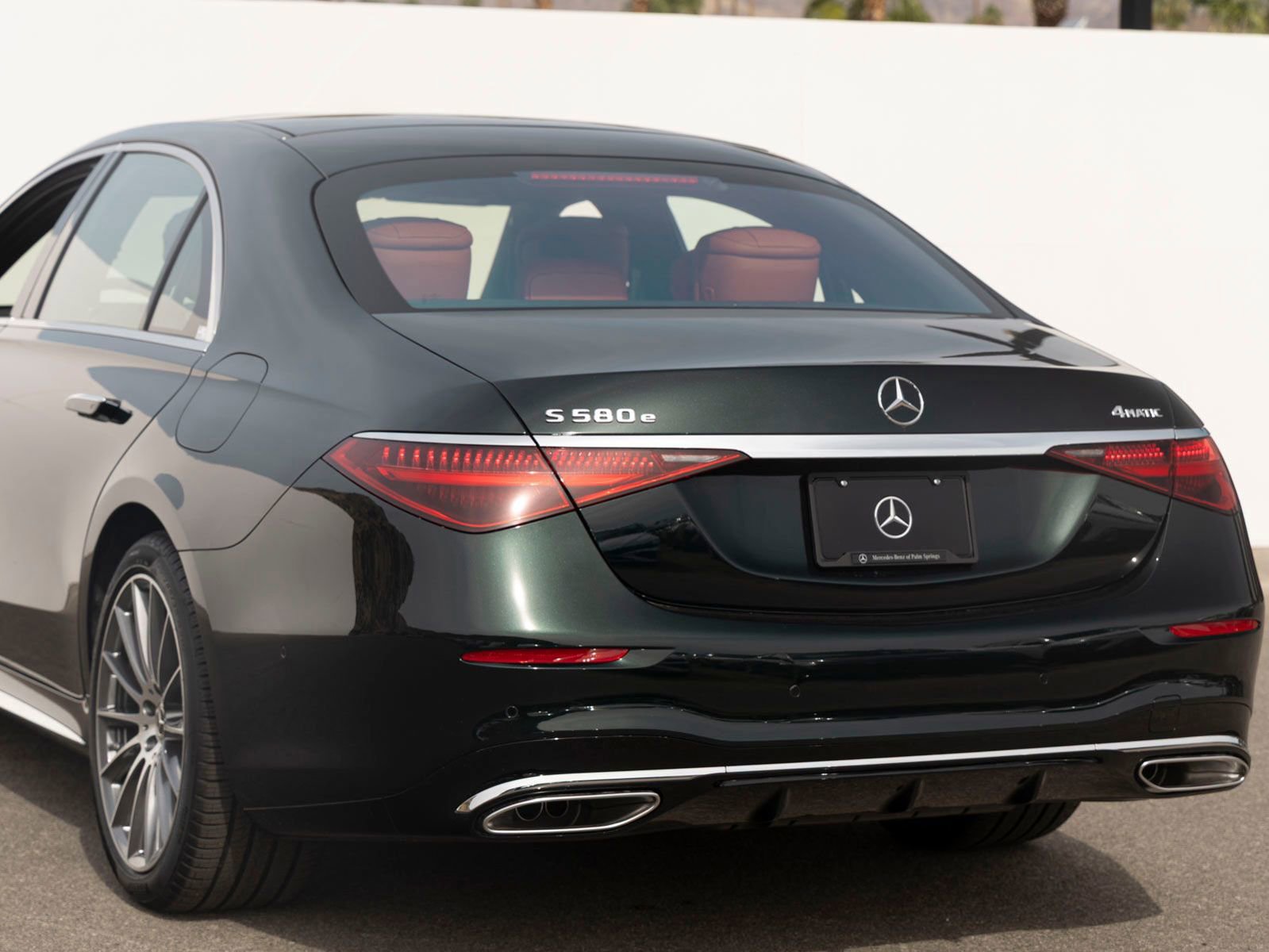 New 2026 Mercedes-Benz S 580e 4MATIC Sedan image 8