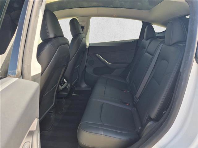 Used 2024 Tesla Model Y Performance AWD/4WD image 16