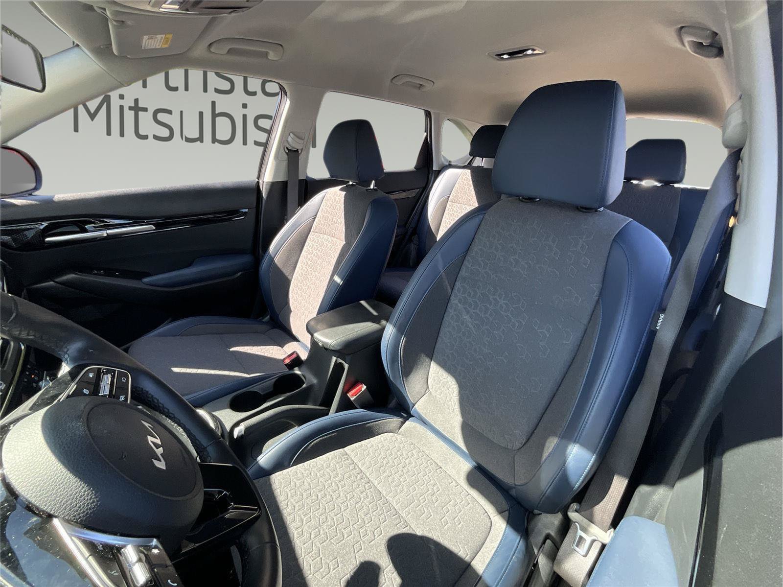 Used 2024 Kia Seltos S AWD/4WD image 19